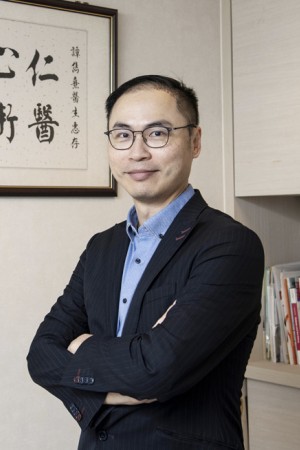 譚雋熹醫生
